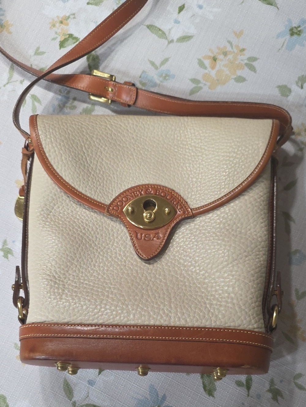 Dooney & Bourke Cream and Tan Pebbled Leather Crossbody